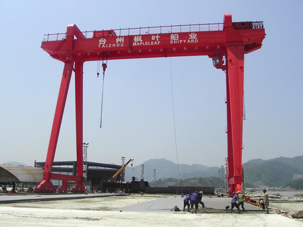 台州枫叶船业ME型400t造船门式起重机